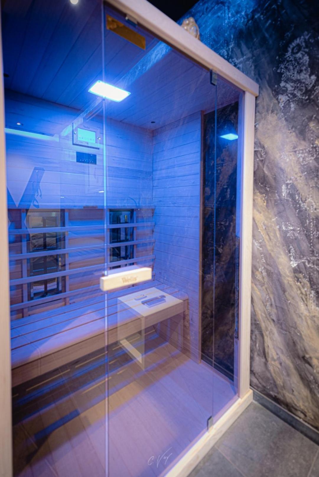 Spa De La Quarterelle Love Room 88 Vosges Remiremont Eksteriør bilde